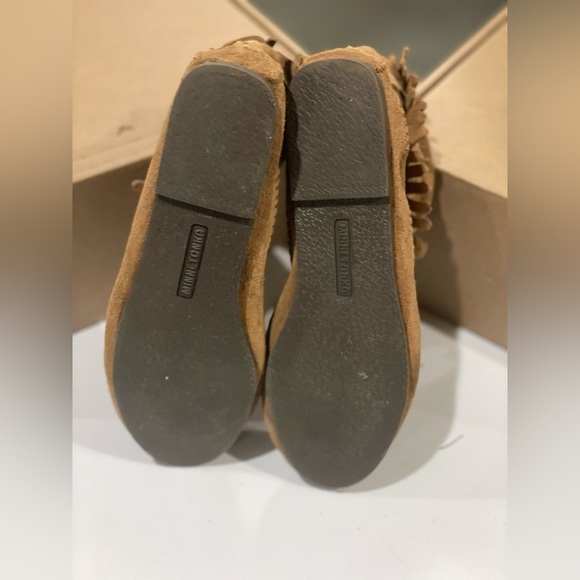 Minnetonka women’s Brown Suede‎ soft sole Fringe Ankle Boots size 6.5 - Picture 9 of 10